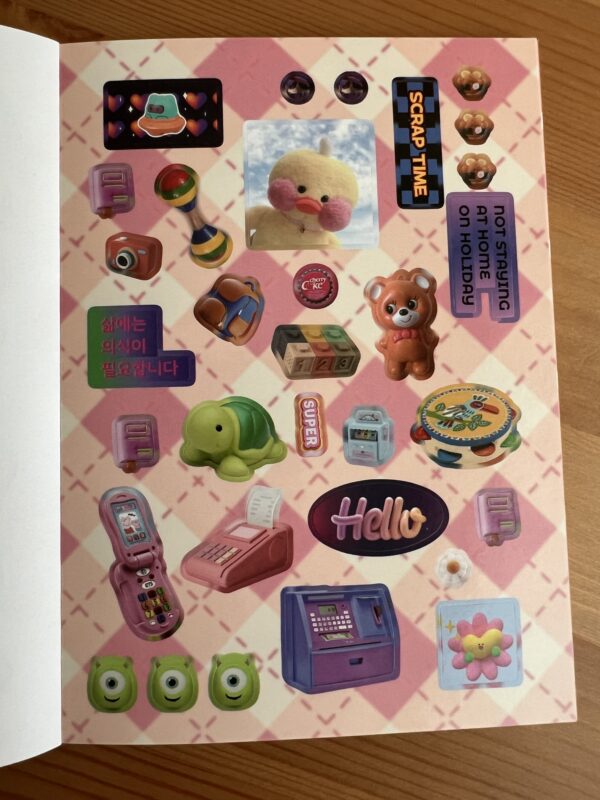 Plushie Wonderland: Toy Dream Sticker Book - Image 5